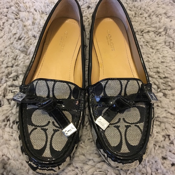 coach frida loafer